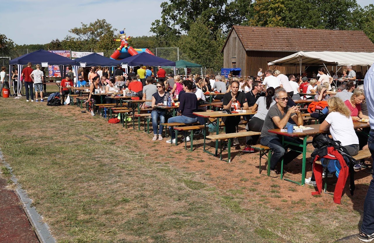 Bild vom 11. Benefizlauf im Jahr 2019. Dies ist das 77. Bild.